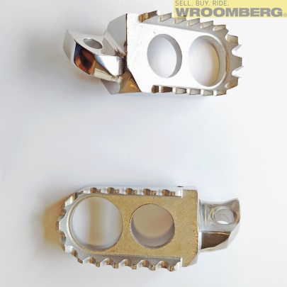 KX 500 Foot Pegs-2.JPG